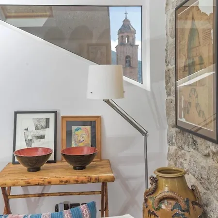 Daire Bright And Modern Loft Near The Walls Dubrovnik